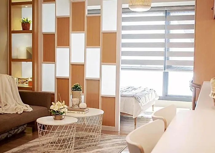 Cozy And Classy Across Airport Terminal 3 Hotel 4*