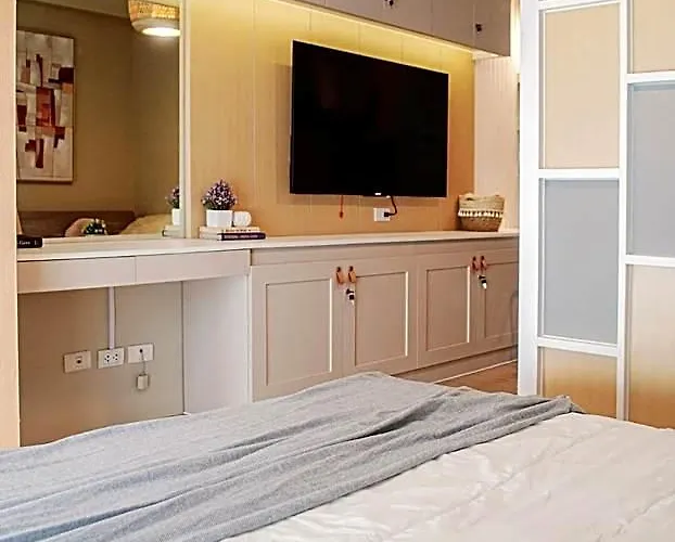 Hotel Cozy And Classy Across Airport Terminal 3
